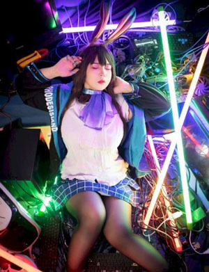 天堂素人99年网红嫩模全集_免费追剧动漫在线观看