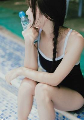 在越南酒店喊个漂亮妹来操_最近更新中文字幕版免费观看