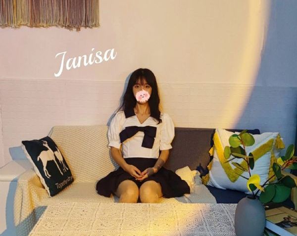 扒開腿灌牛奶調教_3D电影成事在人免费观看