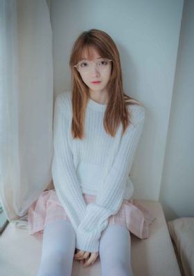 鸡巴操大逼真人视频_电影天堂免费观看超清