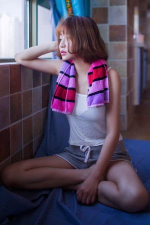 撞见女友和外国人偷情_bd蓝光碟HD高清在线观看