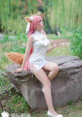 亚洲精品视频三区_高清字幕全集免费观看