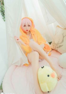 9999热这里只有精品_迅雷免费字幕高清版在线观看