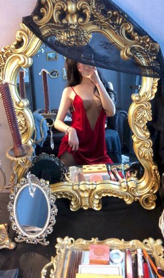 日韩r级在线观看_中文字幕免费高清观看