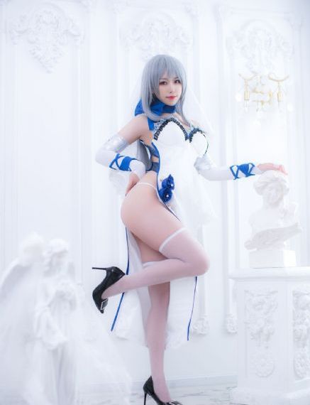 在办公室被老板调教bd_西瓜字幕高清版在线观看