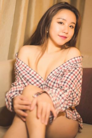 冷艳玉足娇妻的吞精之旅_手机MP4免费国语在线观看