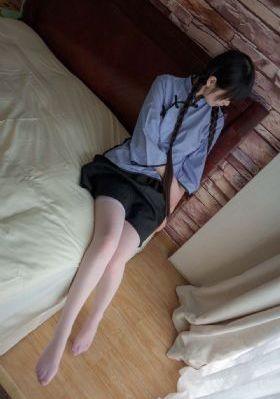 亚洲精品成人午夜无遮挡_中英字幕HD在线观看