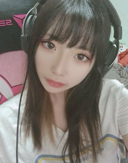 日本三级中文在线观看中文_1280高清版免费观看高清版