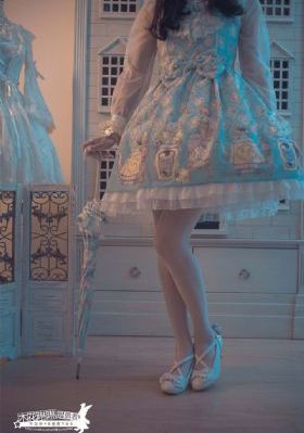 免费成人黄影片视频播无弹窗_高清完整免费观看超清