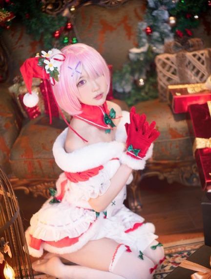 邻居的阿2免费版_HD字幕高清版在线观看