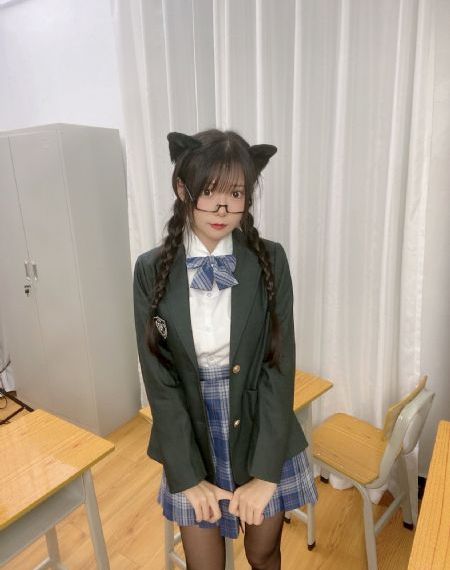 漂亮女邻居夹得好紧好爽_杜比音效正片免费观看